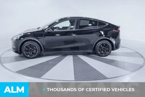More photos of 2021 Tesla Model Y Long Range at ALM Kia South, GA