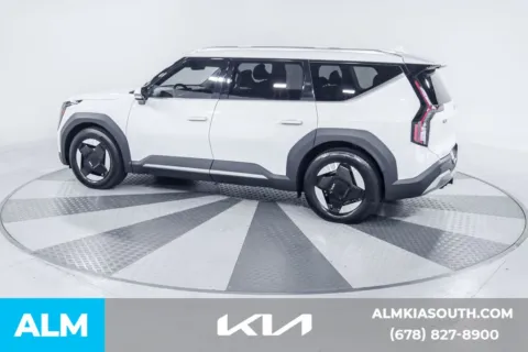 More photos of 2025 Kia EV9 Wind at ALM Kia South, GA