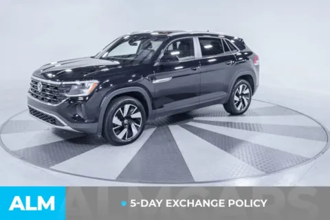 More photos of 2025 Volkswagen Atlas Cross Sport 2.0T SE w/Technology at ALM Kia South, GA