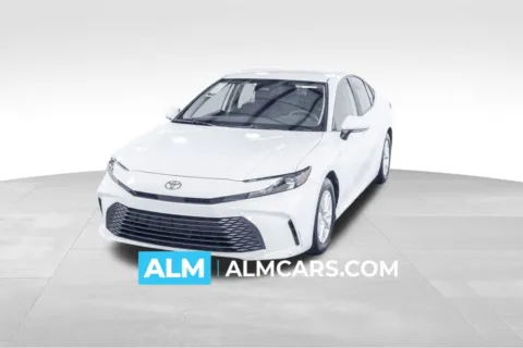 White 2025 Toyota Camry LE for sale in Union City, GA