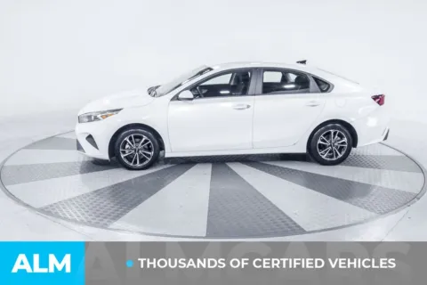 More photos of 2024 Kia Forte LXS at ALM Kia South, GA