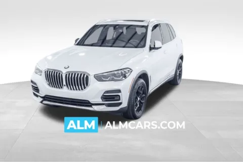 White 2023 BMW X5 sDrive40i for sale in Union City, GA