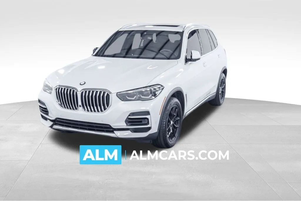 White 2023 BMW X5 sDrive40i for sale in Union City, GA