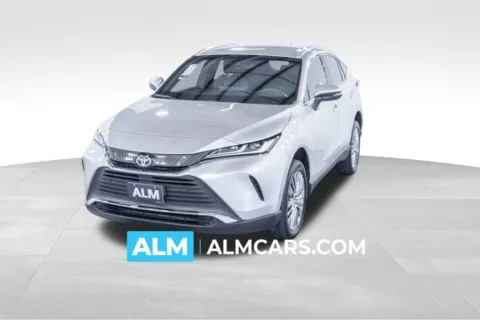 Gray 2022 Toyota Venza XLE for sale in Union City, GA