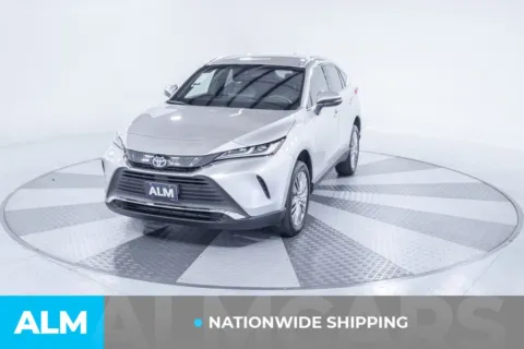 Another view of 2022 Toyota Venza XLE for sale in Union City, GA at ALM Kia South