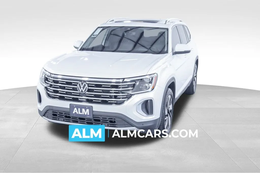 2025 Volkswagen Atlas SEL's photo