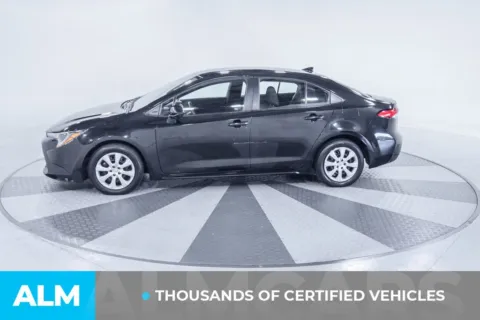 More photos of 2020 Toyota Corolla LE at ALM Kia South, GA