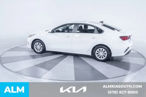 More photos of 2024 Kia Forte LX at ALM Kia South, GA