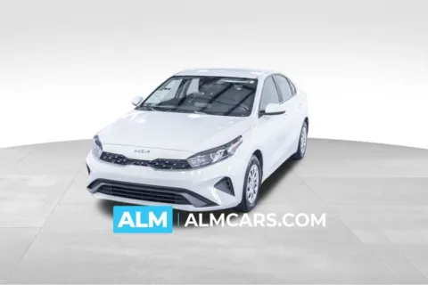 White 2024 Kia Forte LX for sale in Union City, GA