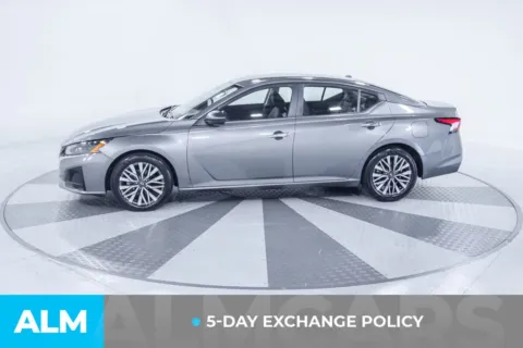 Another view of 2024 Nissan Altima 2.5 SV for sale in Union City, GA at ALM Kia South