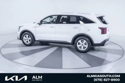 More photos of 2024 Kia Sorento LX at ALM Kia South, GA
