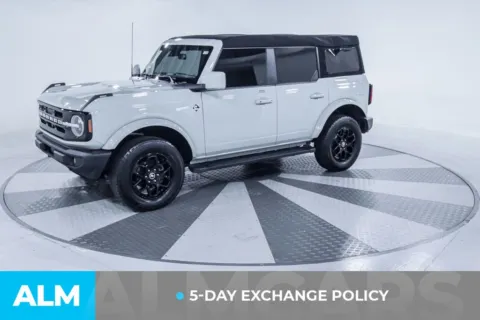 More photos of 2023 Ford Bronco Outer Banks at ALM Kia South, GA