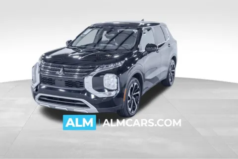 Black 2024 Mitsubishi Outlander SE for sale in Union City, GA