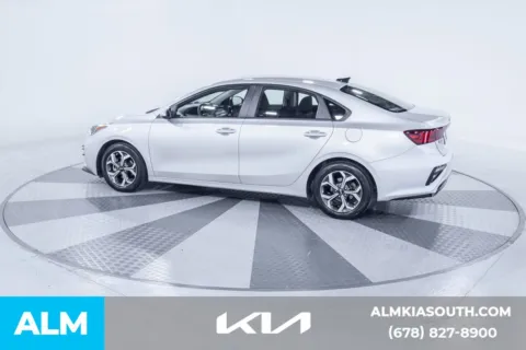 More photos of 2019 Kia Forte LXS at ALM Kia South, GA