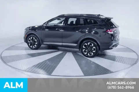 More photos of 2024 Kia Sportage Plug-In Hybrid X-Line at ALM Kia South, GA