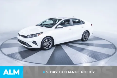 More photos of 2024 Kia Forte LXS at ALM Kia South, GA