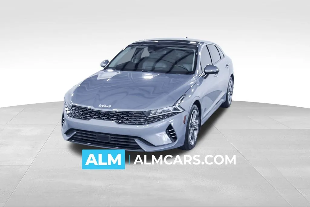 2022 Kia K5 EX's photo