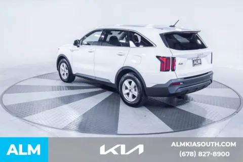More photos of 2023 Kia Sorento LX at ALM Kia South, GA