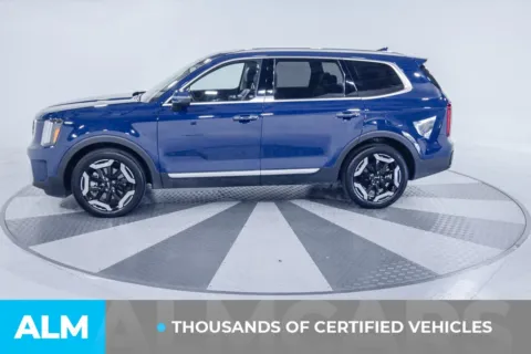 More photos of 2025 Kia Telluride S at ALM Kia South, GA