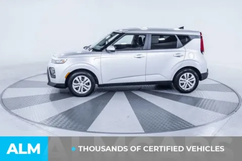 More photos of 2021 Kia Soul LX at ALM Kia South, GA