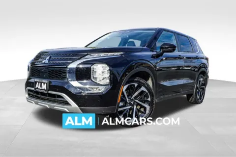 Black 2023 Mitsubishi Outlander SE for sale in Kennesaw, GA