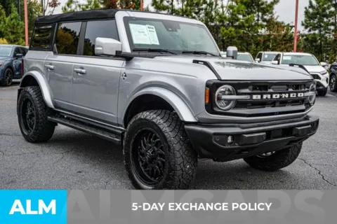 More photos of 2024 Ford Bronco Outer Banks at ALM Kennesaw, GA