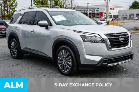 More photos of 2025 Nissan Pathfinder SL at ALM Kennesaw, GA