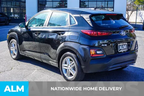 More photos of 2021 Hyundai Kona SE at ALM Kennesaw, GA