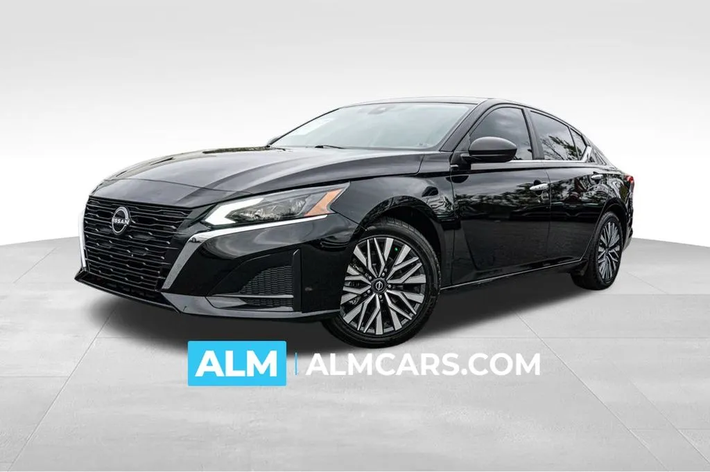2024 Nissan Altima SV