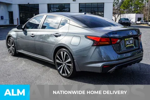 More photos of 2019 Nissan Altima 2.5 SR at ALM Kennesaw, GA