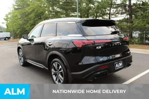 More photos of 2025 INFINITI QX60 LUXE at ALM Kennesaw, GA