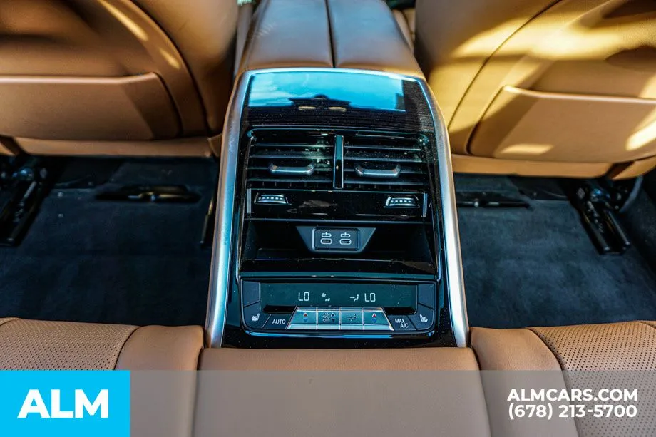 2024 BMW 8 Series 840i - Photo 31