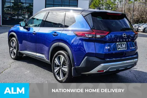 More photos of 2022 Nissan Rogue Platinum at ALM Kennesaw, GA