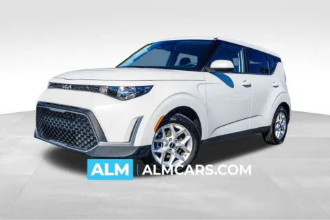 White 2025 Kia Soul LX for sale in Kennesaw, GA