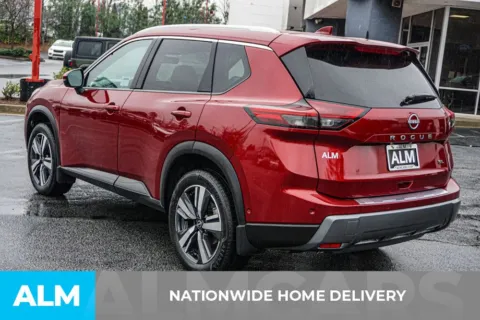 More photos of 2024 Nissan Rogue SL at ALM Kennesaw, GA