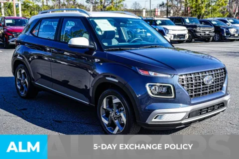 More photos of 2024 Hyundai Venue Limited at ALM Kennesaw, GA