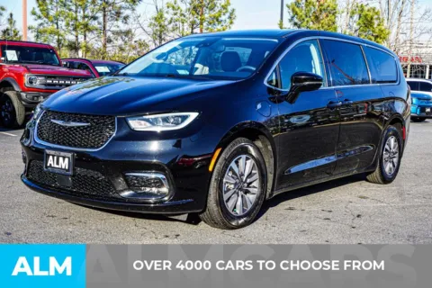 Another view of 2024 Chrysler Pacifica Hybrid Select for sale in Kennesaw, GA at ALM Kennesaw