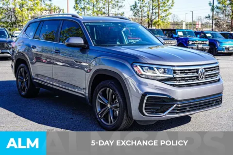 Another view of 2022 Volkswagen Atlas 3.6L V6 SEL R-Line for sale in Kennesaw, GA at ALM Kennesaw