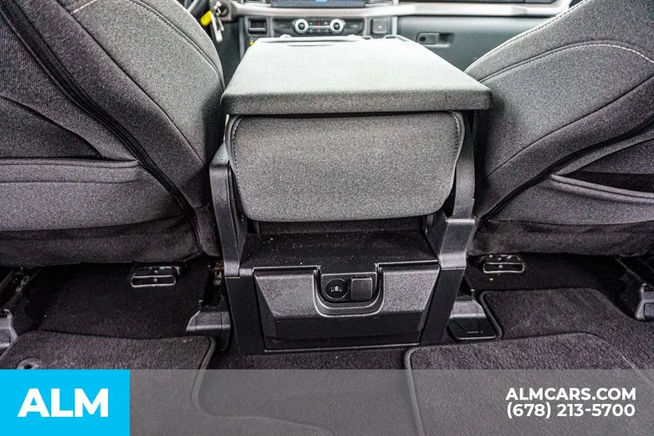 2025 Ford F-150 XLT - Photo 31