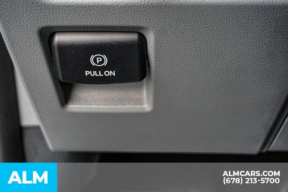 2025 Ford F-150 XLT - Photo 45