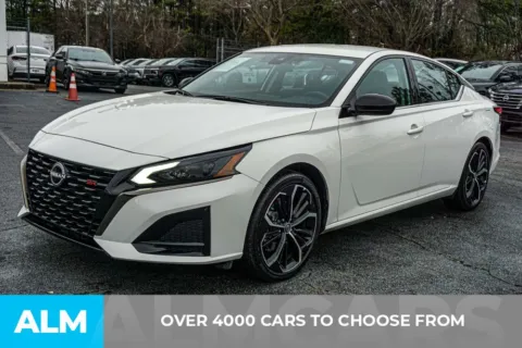 Photos of 2025 Nissan Altima 2.5 SR for sale in Kennesaw, GA at ALM Kennesaw