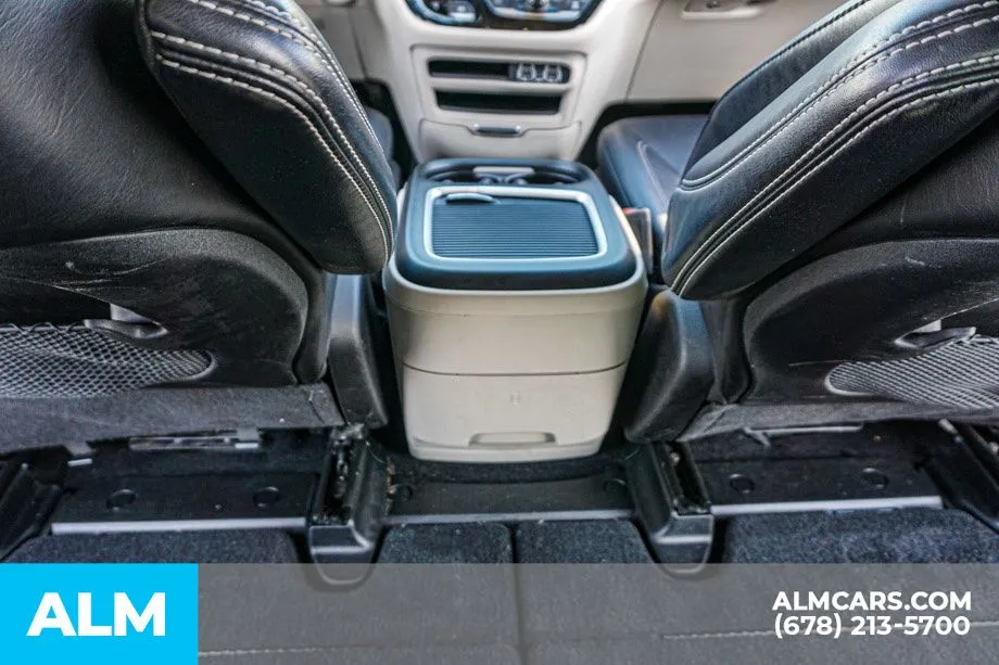 2024 Chrysler Pacifica Touring L - Photo 33