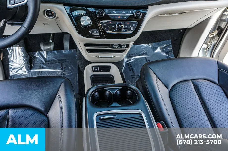 2024 Chrysler Pacifica Touring L - Photo 46