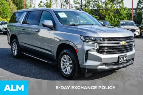 More photos of 2024 Chevrolet Suburban LT at ALM Kennesaw, GA