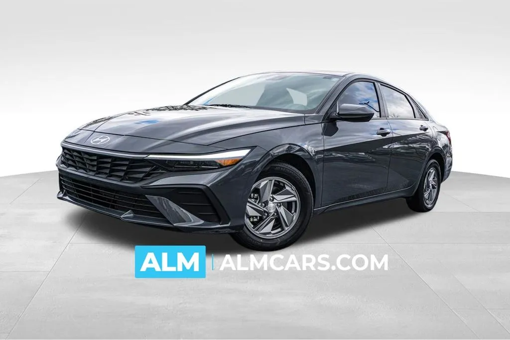 Gray 2025 Hyundai Elantra SE for sale in Kennesaw, GA