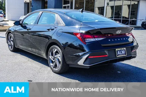 More photos of 2025 Hyundai Elantra SEL Sport at ALM Kennesaw, GA