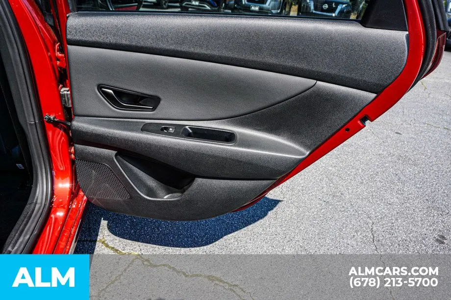2025 Hyundai Elantra SEL - Photo 53