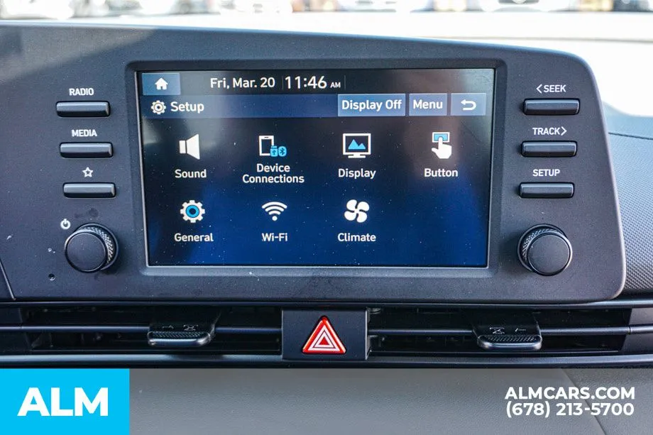 2025 Hyundai Elantra SEL - Photo 34