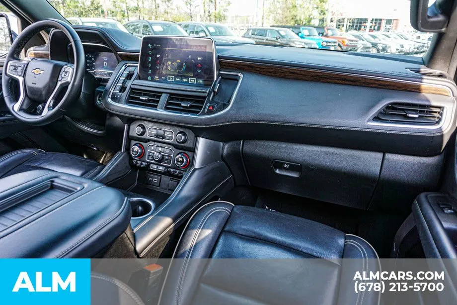 2024 Chevrolet Suburban Premier - Photo 27