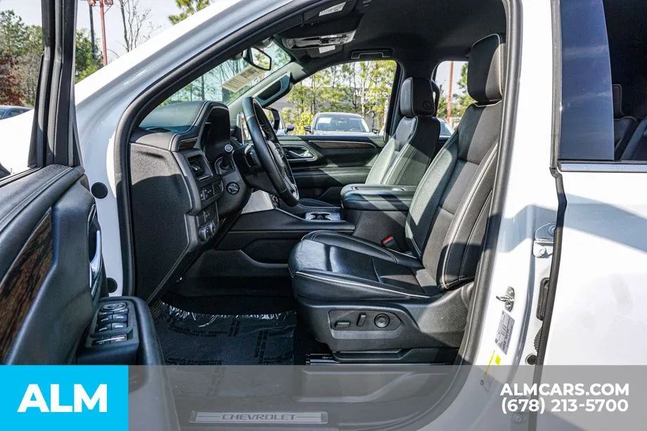 2024 Chevrolet Suburban Premier - Photo 19